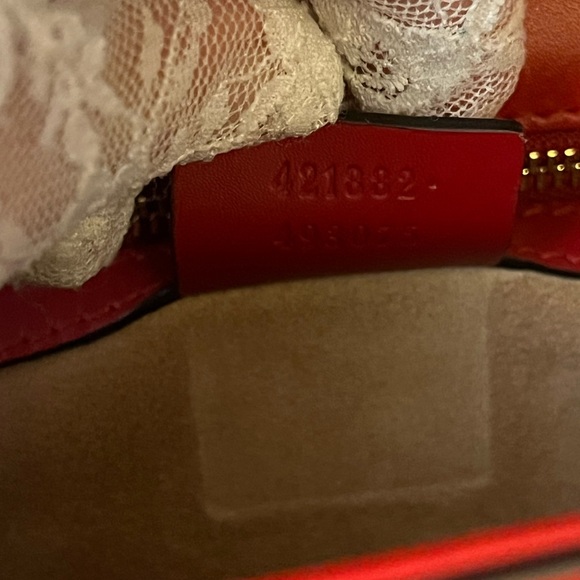 Gucci Red Leather Sylvie Shoulder Bag ✨LIKE NEW✨ - Picture 13 of 16
